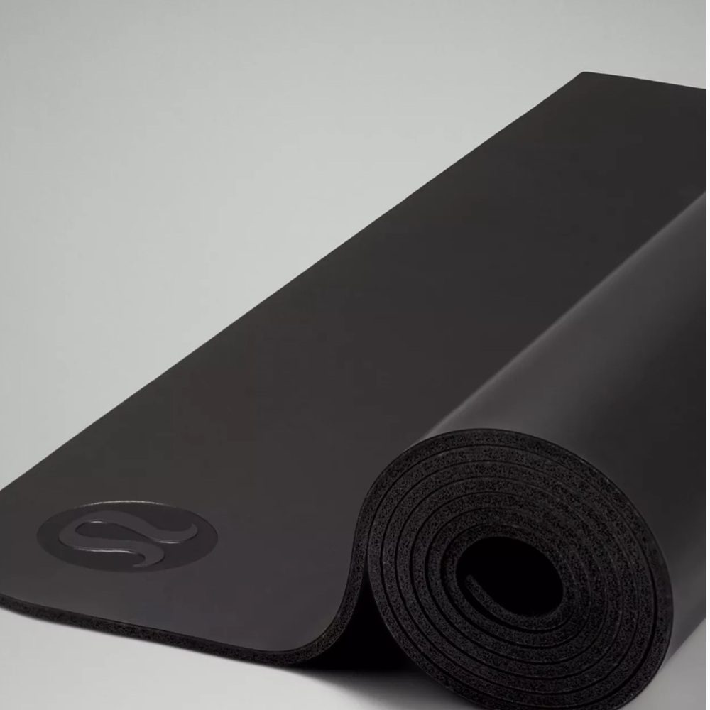 Lulu Lemon The Mat 5mm Yoga pad - NAVY FSC™ Certified Rubber